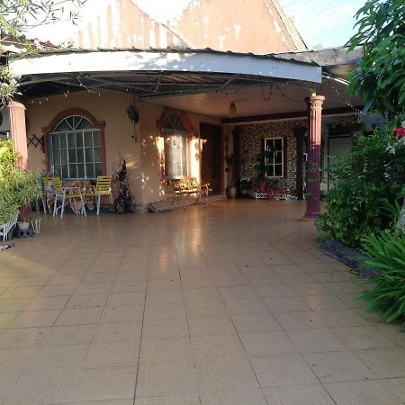 Love Homestay Ct 加央 外观 照片