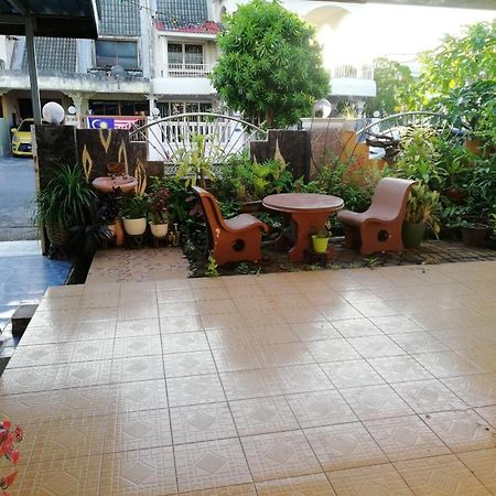 Love Homestay Ct 加央 外观 照片